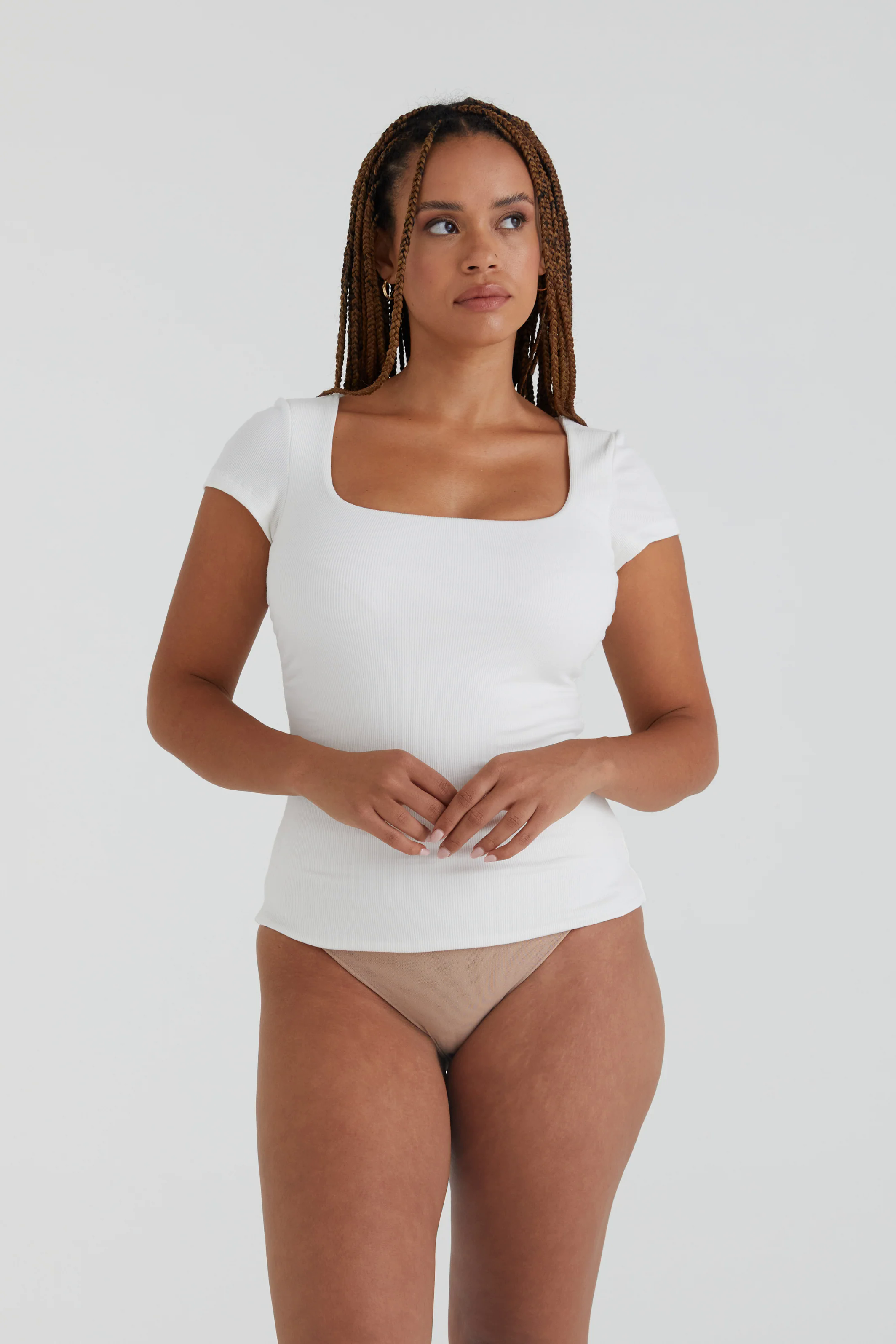 Busty Basics - T-shirt