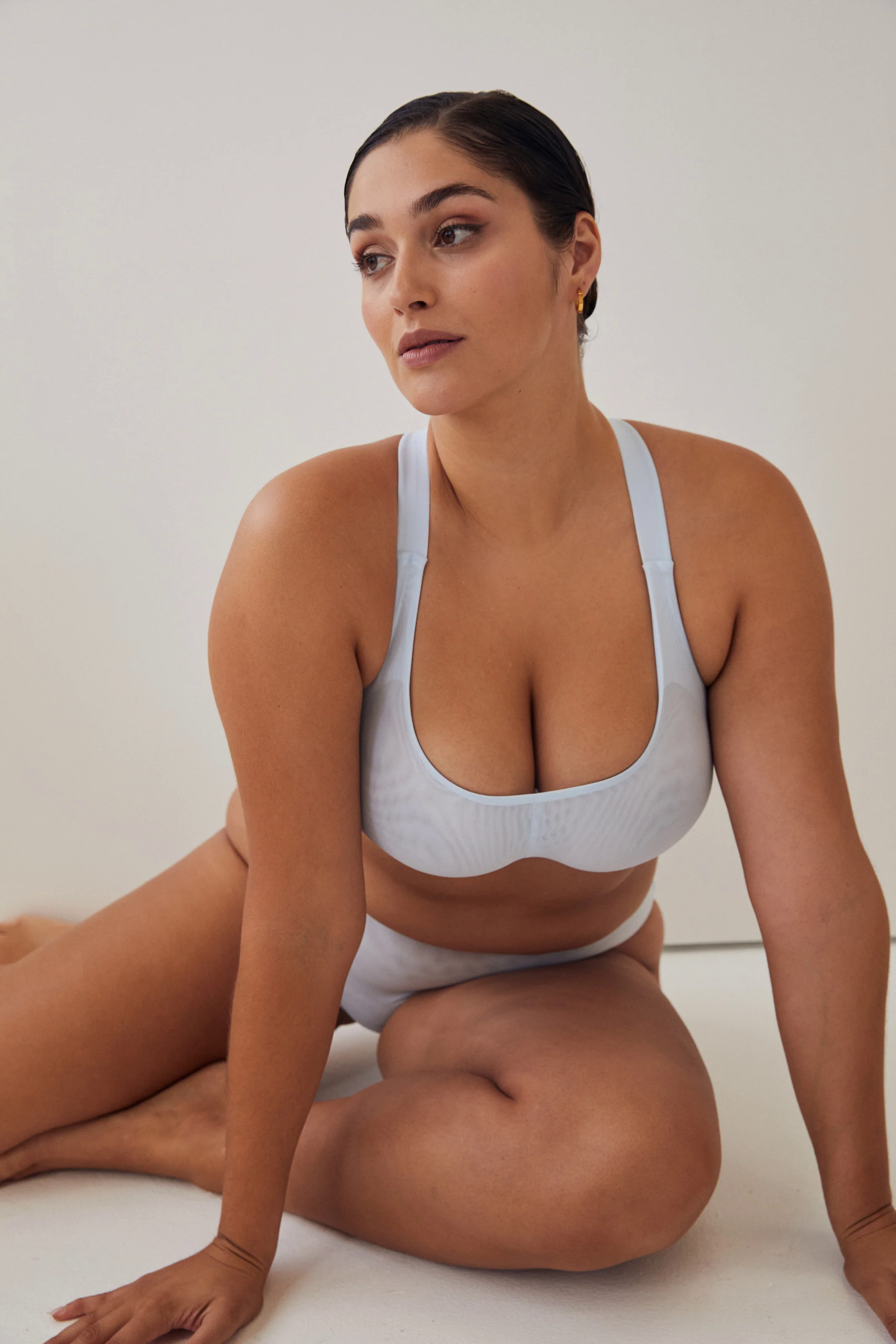 BUSTY BASICS CROP - MIST