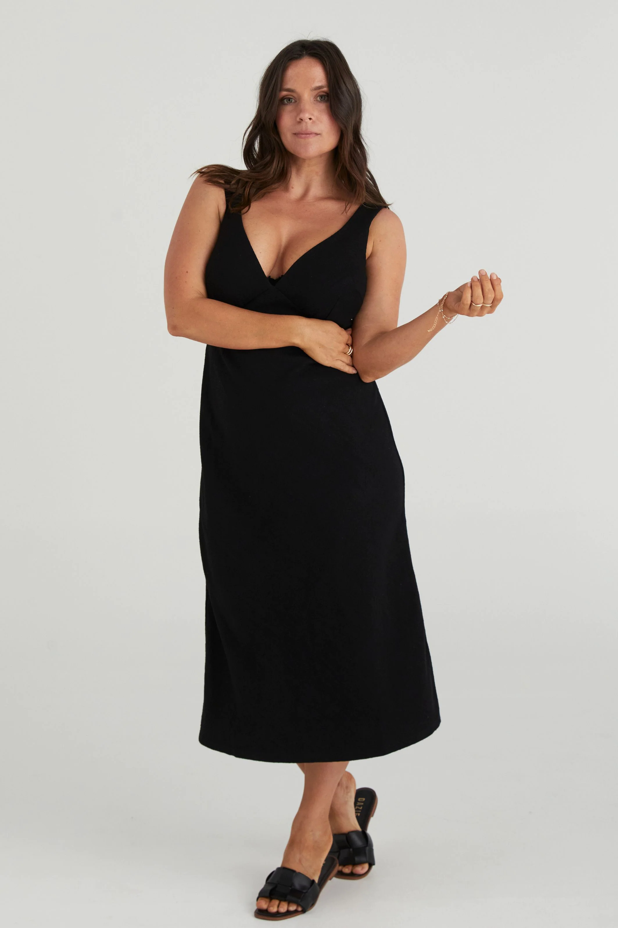 HEIDI MIDI DRESS HEIDI MIDI DRESS