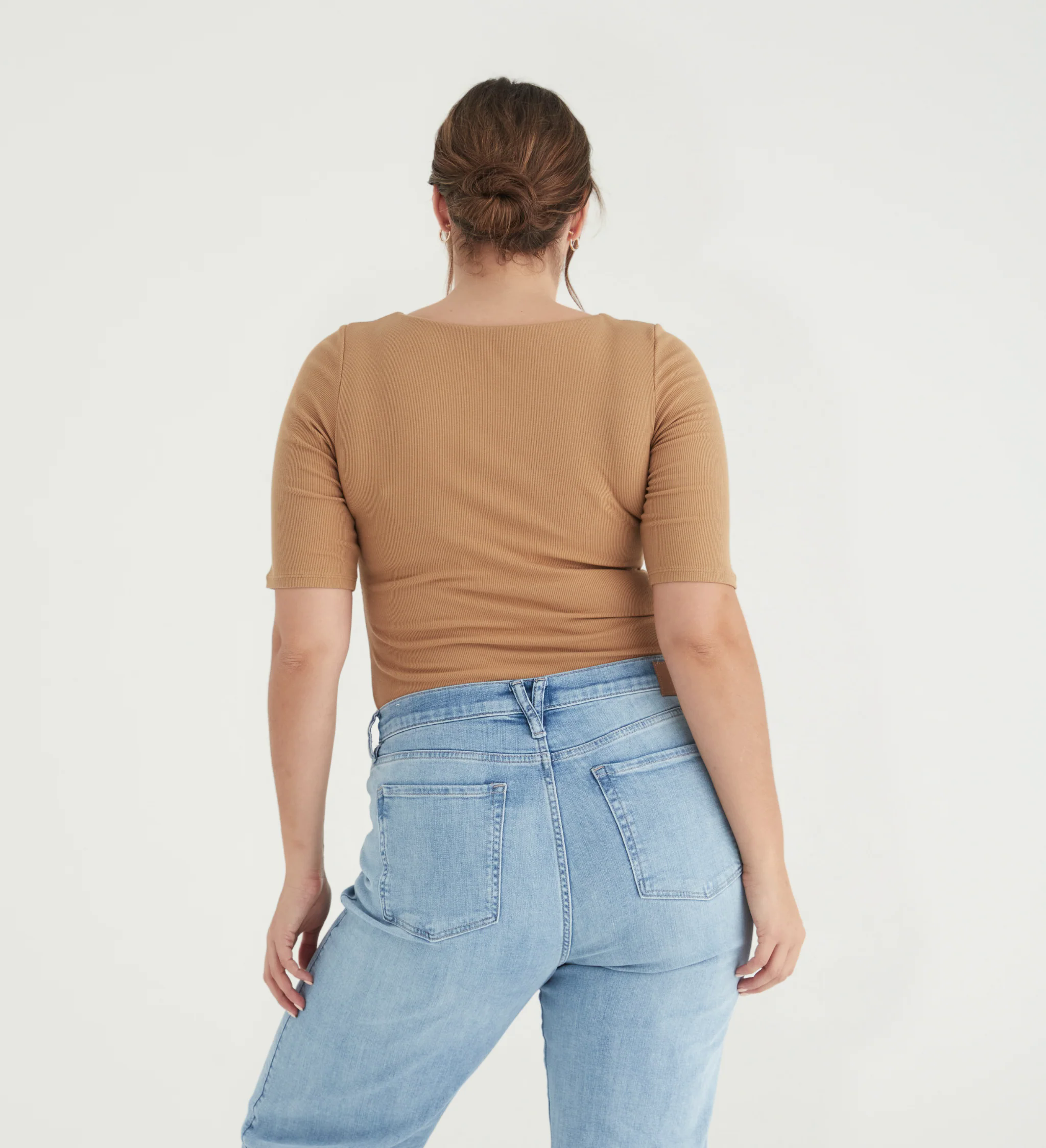 Busty Basics - Half sleeve