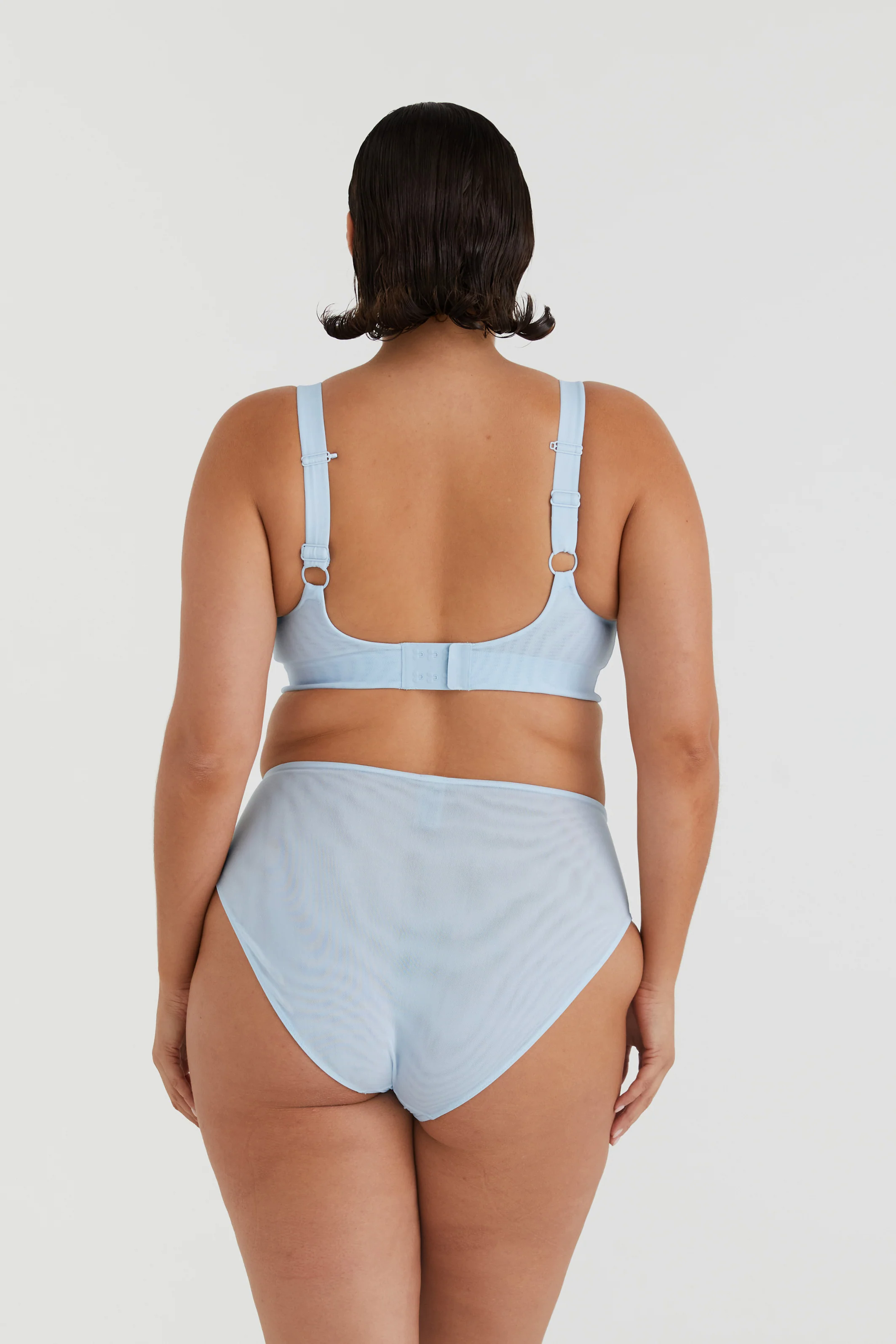 BUSTY BASICS CROP - MIST