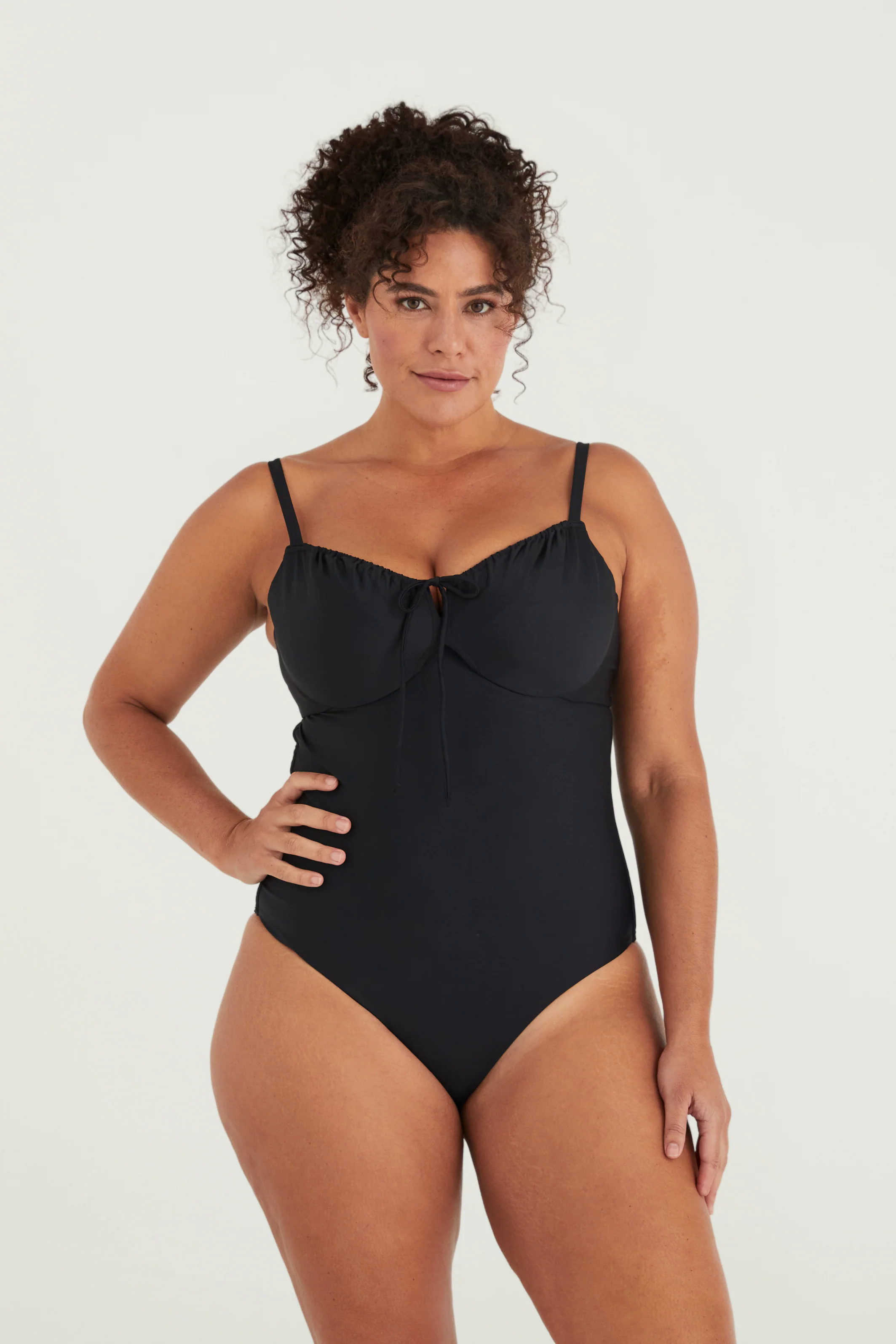 DOLLY ONE PIECE - BLACK