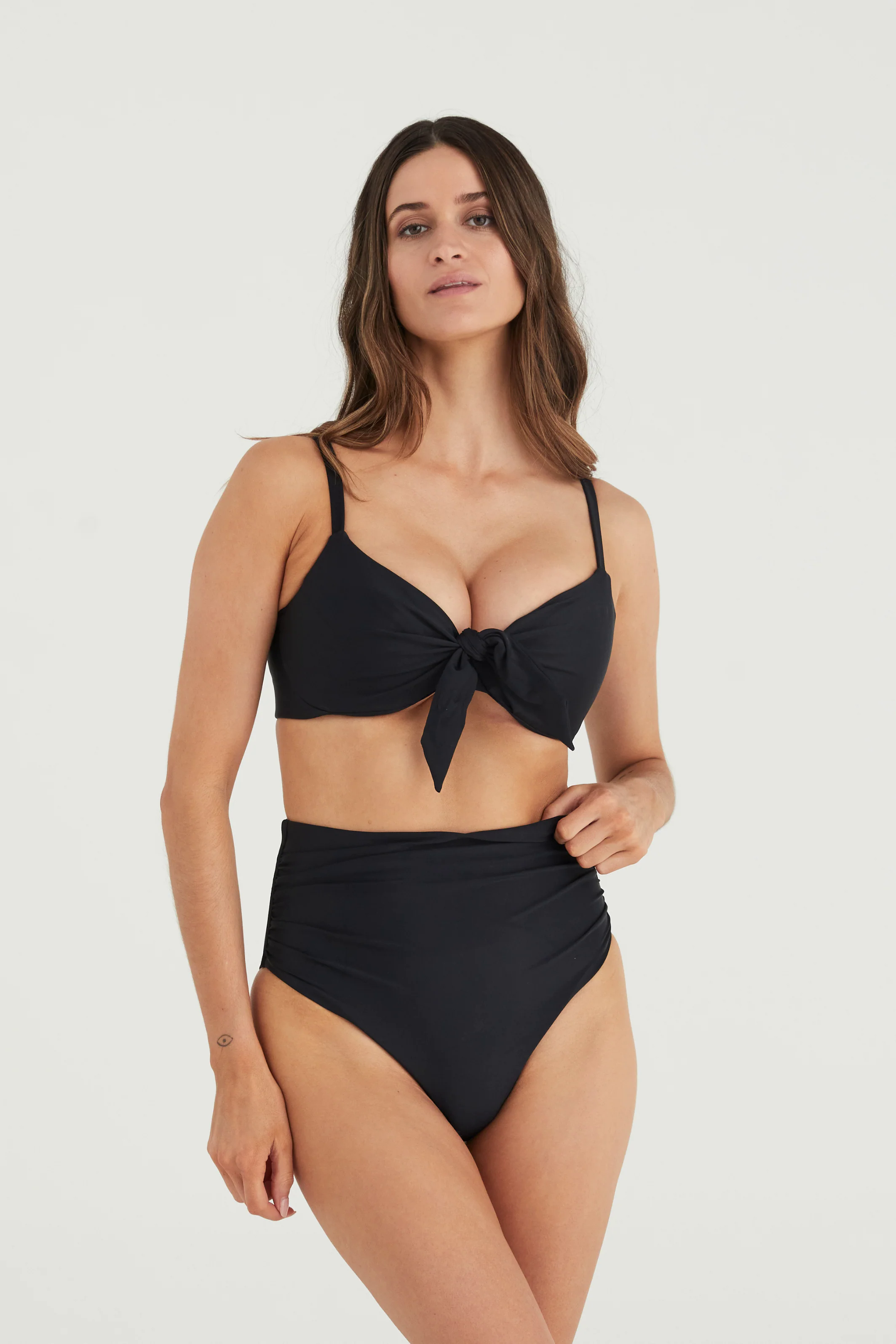 EMELIE BIKINI TOP - BLACK